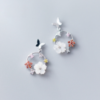 wholesale S925 Silver Floral Ear Studs for Women, Korean-style Butterfly, Fresh and Sweet, Petite White Petal Earrings G1070-S925 silver pair silver model 925 silver