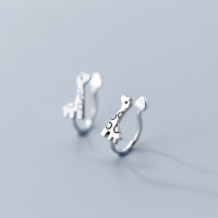 wholesale S925 Sterling Silver Giraffe Christmas Sweet No-Piercing Animal Ear Clips Ear Jewelry G1202-S925 silver pair 925 silver