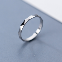 wholesale S925 silver ring for women, Japanese and Korean style minimalist and fresh, smooth triangular fashion cut, elegant ring for women J5577-S925 Silver Ring Size 11