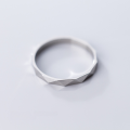 wholesale S925 silver ring for women, Japanese and Korean style minimalist and fresh, smooth triangular fashion cut, elegant ring for women J5577-0-3
