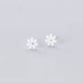 wholesale S925 Sterling Silver Earrings Women Korean Style Fashion Fresh and Sweet Small White Flower Ear Accessories G5295-0-3