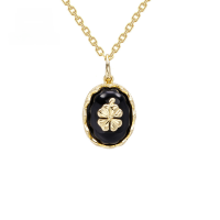 wholesale 9K gold natural black agate four-leaf clover necklace, vintage and fade-resistant pendant, 375 gold accessories, dropshipping available-Black Onyx Embossed Four-Leaf Clover Pendant>9K Gold