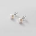 wholesale S925 Silver Ear Studs Women Korean Style Small Fresh Pearl Earrings Simple and Elegant for Pierced Ears Dainty and Delicate G3079-0-13
