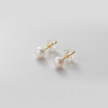 wholesale S925 Silver Ear Studs Women Korean Style Small Fresh Pearl Earrings Simple and Elegant for Pierced Ears Dainty and Delicate G3079-0-10