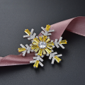 wholesale S925 Sterling Silver Snowflake Brooch for Women, High-End Elegant Lapel Pin for Suits and Sweaters, Unique Design Boutique Corsage-0-0