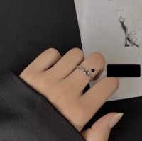 wholesale S925 Sterling Silver Vintage European Luxury Design Cultured Six-Ray Star Sapphire Ring-Starlight Sapphire Ring US Size 7