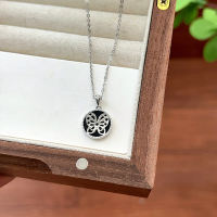 wholesale S925 Sterling Silver French Vintage Black Onyx Butterfly Necklace for Women, Small and Unique Design High-End Collarbone Chain-Matching sterling silver cross necklace &gt;XL000155-2