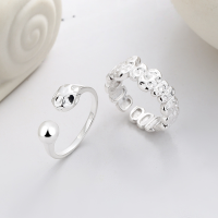 wholesale S925 Sterling Silver European and American Cross-Border Geometric Minimalist Tinfoil Textured Irregular Design Open Ring-YJ797M/B model is about 2.5 grams. The opening is adjustable.