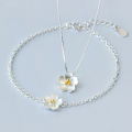 wholesale S925 Silver Flower Collarbone Necklace Sweet Korean Style Wholesale Ladies Silver Jewelry Accessories Short Necklace D0440-0-2
