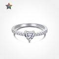 wholesale S925 Sterling Silver Women's European and American Light Luxury Minimalist Heart Carat Simulated Diamond Ring Jewelry Birthday Valentine's Day Wholesale-0-0