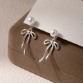 wholesale S925 Sterling Silver Fresh and Sweet Niche Design Exquisite Bow Pearl Stud Earrings M06203-0-0