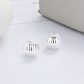wholesale S925 Silver Fashion Korean Japanese Large Circle Shell Pattern Personality Trend Minimalist Style Versatile Earrings Ear Clips-0-0