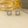wholesale S925 Sterling Silver Four-Leaf Clover Elegant and Exquisite Freshwater Pearl Earrings, New Arrival Hot Style High-End Niche Design-0-1