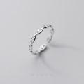 wholesale S925 Sterling Silver Nalan Women's Ring Korean Style Minimalist Geometric Hollow-Out Design Elegant Fashion Oval Ring J7682-0-0