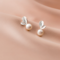 wholesale S925 Sterling Silver Earrings with Pearl, Small Bud, Fresh and Sweet, Tender Leaf, Leaf Design M00941-0-3