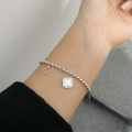 wholesale Sterling Silver White Shell Four-Leaf Clover Beaded Bracelet for Women, Small Niche Design, Light Luxury with a Sense of Sophistication, Exquisite Hand Jewelry for Girlfriend on Qixi Festival-0-0
