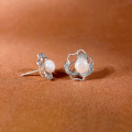 wholesale Retro Korean-style 925 silver natural freshwater 6A pearl rose flower earrings with 3D camellia design-0-1
