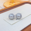 wholesale S925 Sterling Silver Sunflower Freshwater Pearl Earrings, Fashionable, Elegant, and Minimalist Design with a Premium Feel-0-1