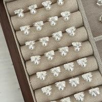 wholesale 925 Sterling Silver French Sweet Bow Pearl Earrings Versatile Small Design High-end Earrings-Silver 925 silver