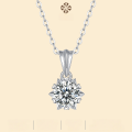 wholesale S925 Sterling Silver Fashion Pendant Necklace, Light Luxury High-End Sense, Blooming Pendant, Internet-Famous Hot-Selling Moissanite Necklace Jewelry-0-0