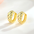 wholesale S925 silver autumn and winter twist earrings for women, small batch design, high-end feel, croissant hoop, elegant ear hoops wholesale-0-0
