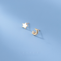 wholesale S925 Sterling Silver Single Diamond Star and Moon Asymmetric Earrings G8343-S925 Silver Earrings Silver 925 Silver