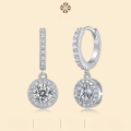 wholesale 925 Sterling Silver Fashionable and Elegant Ear Clips, Light Luxury High-End Feeling, Live Streaming Hot Selling Moissanite Long Circle Earrings-0-0