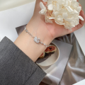 wholesale S925 silver fresh sweet ins-style niche design exquisite and simple diamond-inlaid swan bracelet S7699-0-1