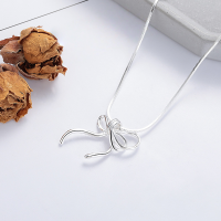wholesale S925 Sterling Silver Korean-style Bow Tie Fresh Sweet Personality Design Versatile Niche Temperament Necklace-YL556 bright silver/approx. 6.9g 925 silver