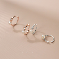 wholesale S925 Silver Simple and Elegant Single Pearl Ear Clip with a Diamond for Women, Graceful and Chic, No Piercing Required, Model G8274-s925 silver ear clip silver 925 silver