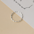 wholesale S925 sterling silver minimalist ins delicate niche design twisted thin ring R02318-0-4