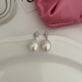 wholesale S925 Sterling Silver Natural Freshwater Pearl Earrings, French Vintage Style Versatile Small Floral Pearl Stud Earrings-0-5