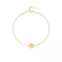 wholesale S925 Sterling Silver Engraved Round Tag 26 Letters Charm Bracelet For Women Daily Wear-Gold-Q 925 silver