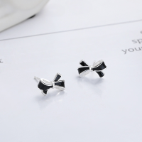 wholesale S925 Sterling Silver Korean-style Black Resin Bow Fashionable Niche Elegant Design Versatile Stud Earrings-YR436/approx. 1.4g>925 silver