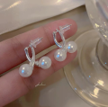 wholesale S925 Sterling Silver Minimalist Designer Swarovski Pearl Earrings for Women, Luxurious and Elegant, Versatile French-style Jewelry-0-1