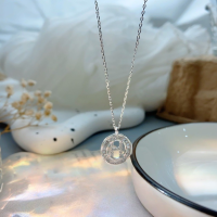 wholesale Metal material placed at the beginning: Sterling silver fashion advanced niche design H letter necklace with surrounding diamonds, choker necklace for gifting female best friends-Pure silver ring letter necklace Pure silver