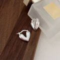 wholesale S925 Sterling Silver Minimalist Versatile Heart Ear Clasp Earrings for Women, Korean Blogger-Inspired Niche Premium Viral Ear Accessories-0-2