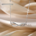 wholesale Metal Material Möbius Strip Necklace for Women, Light Luxury, Niche Design, Minimalist and Fashionable Infinity Collarbone Chain, Popular on TikTok Live Streams-0-0