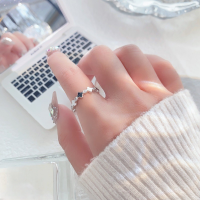 wholesale S925 Sterling Silver Five-Flower Black and White Lucky Clover Ring, Fashionable Niche Design, Minimalist and Versatile Open-Ended Finger Ring Jewelry-Black and white four-leaf clover ring>Adjustable opening