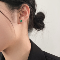 wholesale S925 Sterling Silver Fresh and Sweet Minimalist Design Green Four-Leaf Clover Threaded Ear Studs M05833-0-1