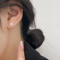 wholesale S925 Sterling Silver Fresh and Sweet Christmas Festive Lovely Single Diamond Snowflake Ear Studs M0589-0-1