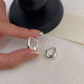 wholesale S925 Sterling Silver French-style Minimalist Hoop Earrings for Women, Korean Dongdaemun Spring Summer New Arrival Small Design Earrings-0-3