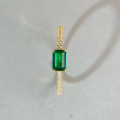 wholesale S925 Sterling Silver Electroplated 18K Gold Vintage Light Luxury Ins Style Small Sugar Cube Emerald Ring for Women-0-2