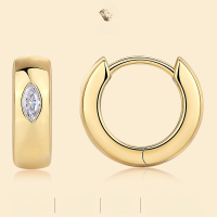 wholesale 925 Silver Gold Plated Ear Cuff for Women, High-End Style, Moissanite Earrings,Ins-Moissanite 2.5*5mm