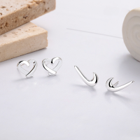 wholesale S925 Sterling Silver Geometric Heart Stud Earrings, Minimalist and High-End, Hypoallergenic for Sensitive Ears, Xiaohongshu (Little Red Book) Same Style-Model YQR520A: Approximately 1.5 grams  925 silver