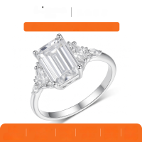 wholesale S925 Gold-Plated Silver Emerald Center Stone Moissanite Ring for Women, Luxe and Elegant, Ideal for Wedding Anniversaries-Gold 3.0 carats (with certificate)  9 US