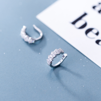 wholesale S925 Sterling Silver Korean Style Fashion Row of Diamonds Ear Clip for Women Elegant No Piercing Ear Pin Jewelry Wholesale G0827-S925 silver pair 925 silver