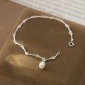 wholesale S925 Sterling Silver Retro Pearl Bracelet, Little Red Book Blogger Same Style Exquisite Twist Loop Clasp Bracelet S7661-0-0