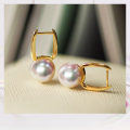 wholesale 18K Gold Japanese Seawater Pearl Earrings Women's Round Fashion Minimalist Studs Akoya Ear Clips Strong Light Bulb-0-0