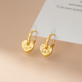 wholesale S925 Sterling Silver Fresh and Sweet Ins-Style Niche Designed Engraved Hollow Heart Ear Clips M06618-0-4